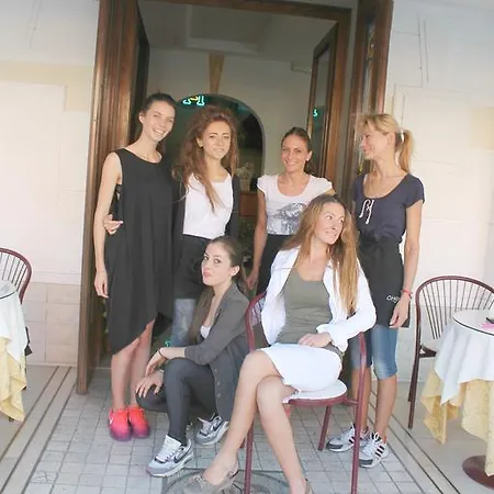 Primavera Hotel