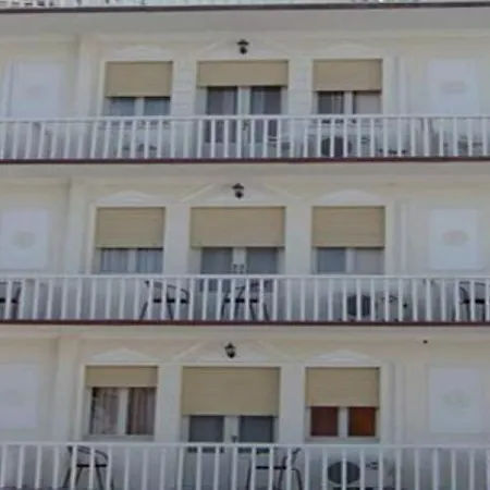 Hotel Primavera 3*